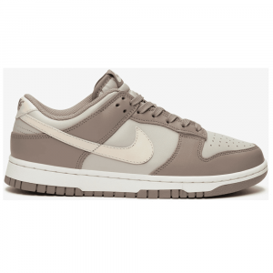 Nike Dunk Low Beige